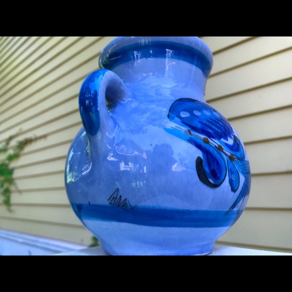 Blue Bird Mexican Folk Art Pottery Vase - Picture 8 of 9